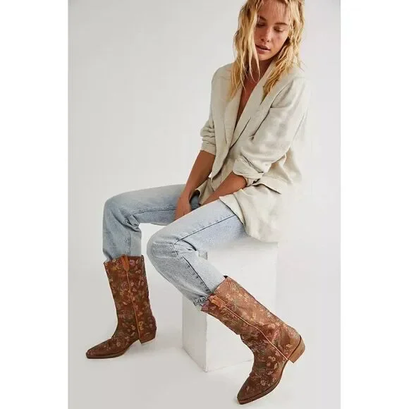 NEW WE THE FREE PEOPLE Sz 37 MONTAGE PRINTED TALL BOOTS - Picture 1 of 7